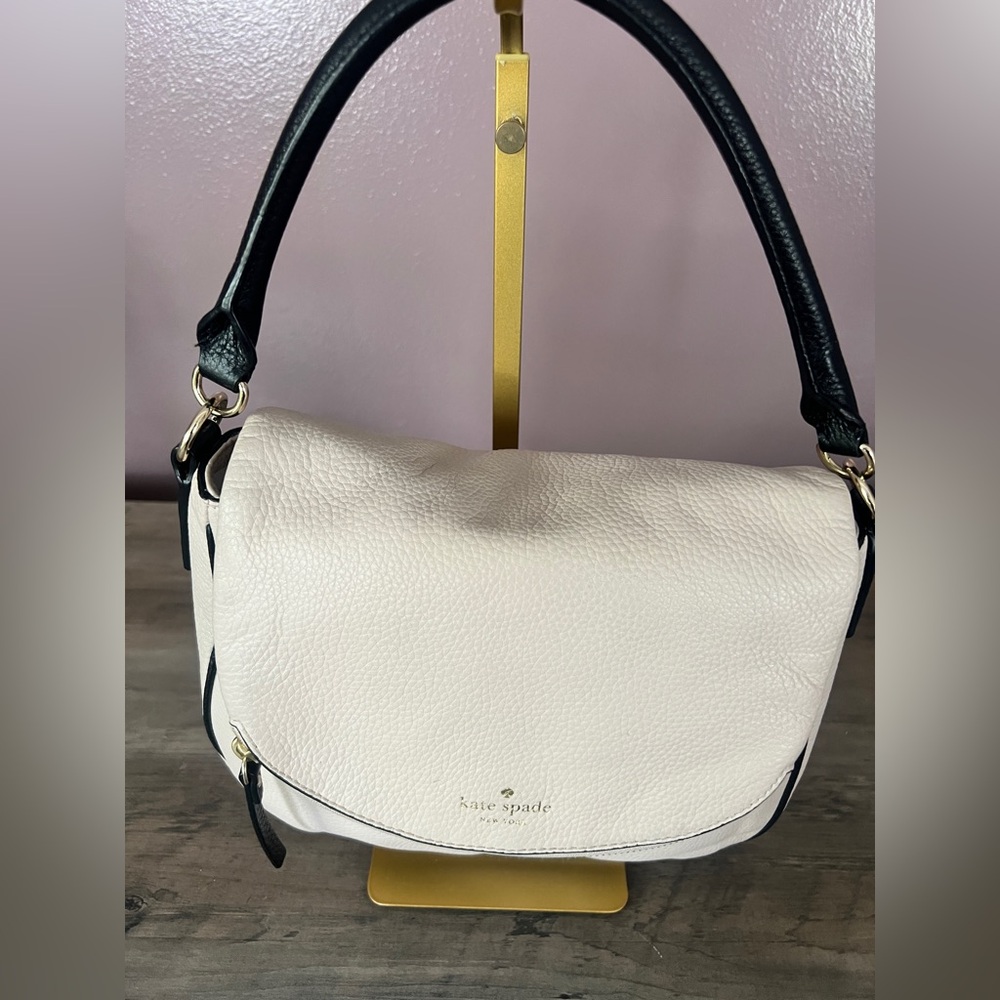 Kate Spade Bag - Picture 4 of 9